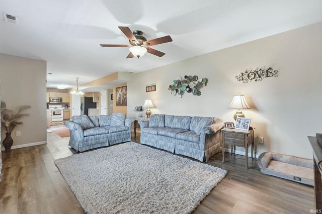 807 Larkwillow Court, Huntertown, IN 46748