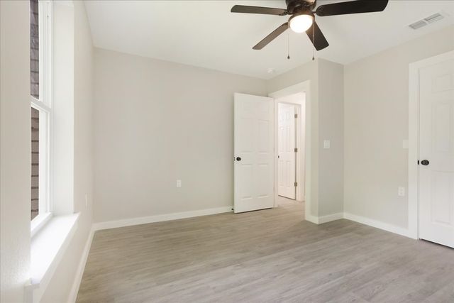 1509 W 10th St., Mt Pleasant, TX 75455