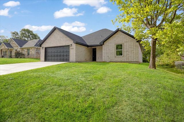 1509 W 10th St., Mt Pleasant, TX 75455
