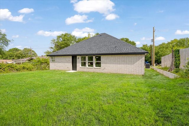 1509 W 10th St., Mt Pleasant, TX 75455