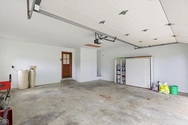 132 Beechwood Drive, Westfield, IN 46074