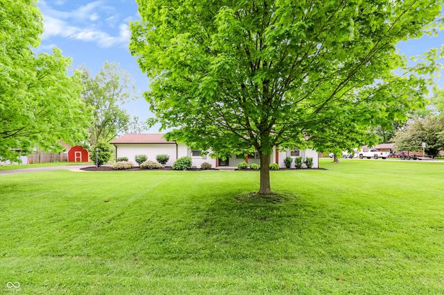 132 Beechwood Drive, Westfield, IN 46074