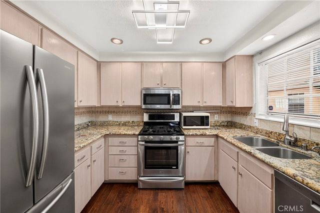 321 W. Queen St. Unit 8, Inglewood, CA 90301