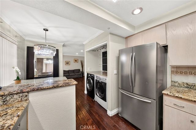 321 W. Queen St. Unit 8, Inglewood, CA 90301