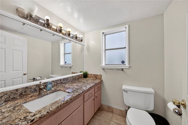 321 W. Queen St. Unit 8, Inglewood, CA 90301