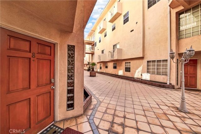 321 W. Queen St. Unit 8, Inglewood, CA 90301