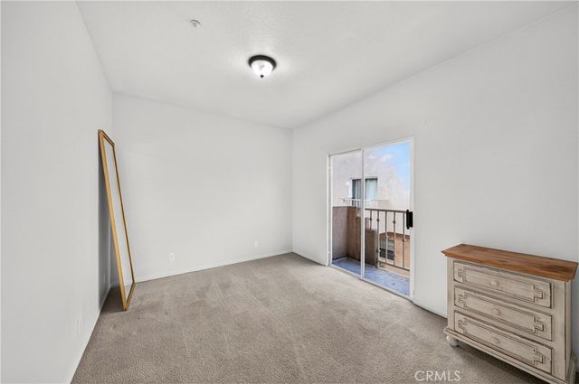321 W. Queen St. Unit 8, Inglewood, CA 90301