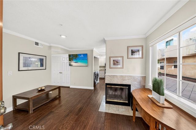 321 W. Queen St. Unit 8, Inglewood, CA 90301