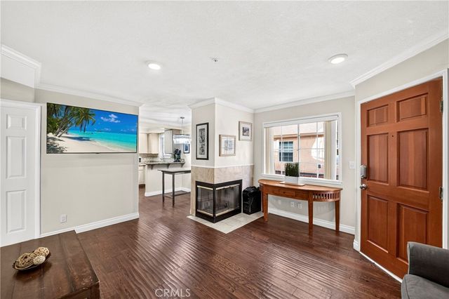 321 W. Queen St. Unit 8, Inglewood, CA 90301