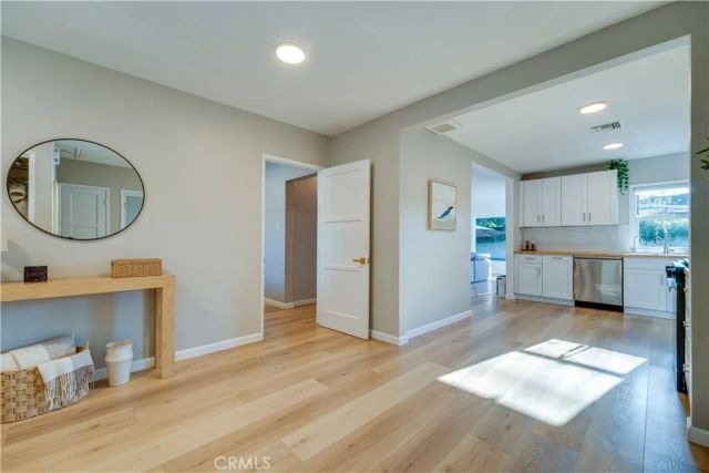 2719 Nipomo Avenue, Long Beach, CA 90815