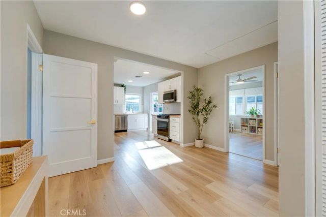 2719 Nipomo Avenue, Long Beach, CA 90815