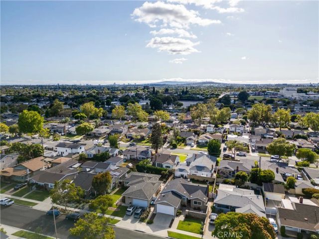 2719 Nipomo Avenue, Long Beach, CA 90815