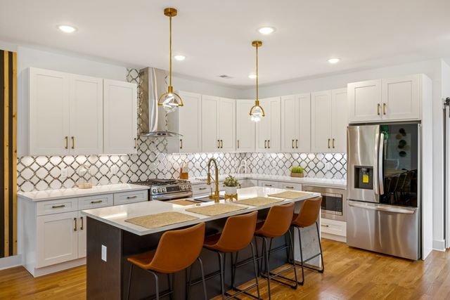1618 11th Ave, N, Nashville, TN 37208