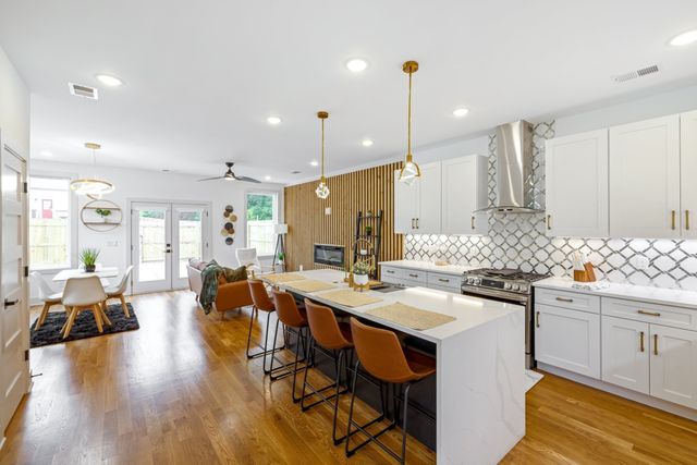 1618 11th Ave, N, Nashville, TN 37208
