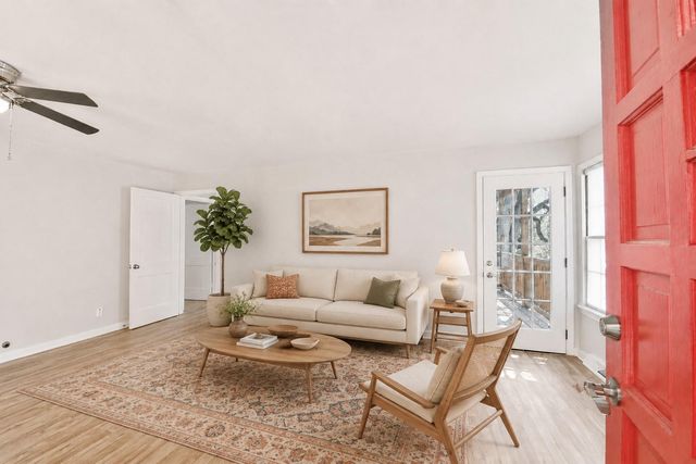 1008 Milam PL, Austin, TX 78704