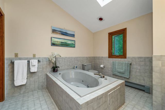 4 Birch Ledge Road, Meredith, NH 03253