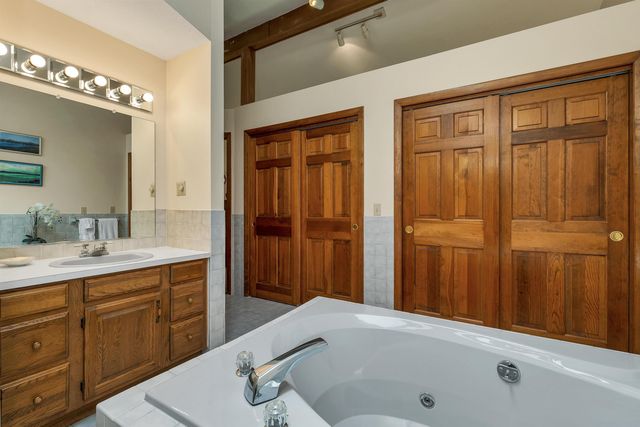 4 Birch Ledge Road, Meredith, NH 03253