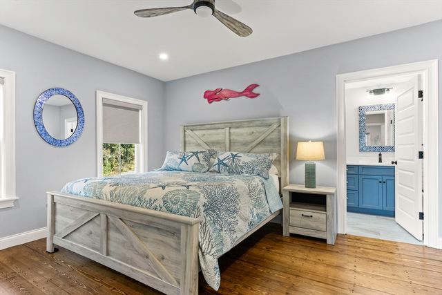 48 Red Brook Harbor Rd, Bourne, MA 02534