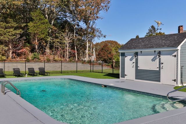 48 Red Brook Harbor Rd, Bourne, MA 02534