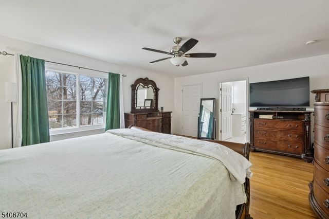 111 Todd Pl, Linden City, NJ 07036