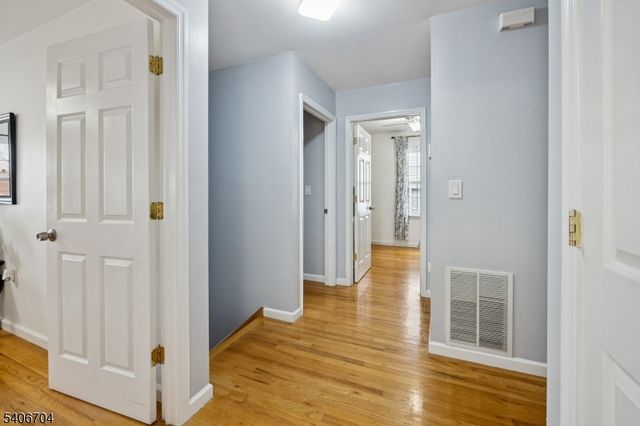 111 Todd Pl, Linden City, NJ 07036