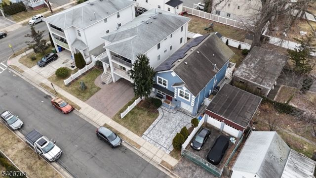 111 Todd Pl, Linden City, NJ 07036