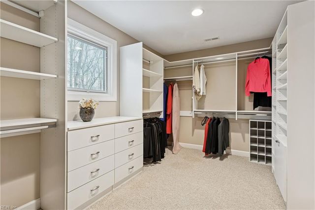 32 Hampton KY, Williamsburg, VA 23185