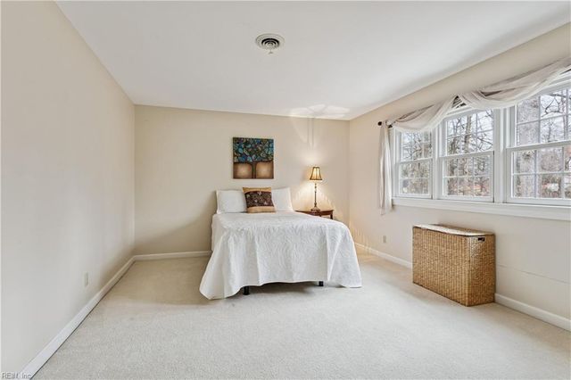 32 Hampton KY, Williamsburg, VA 23185