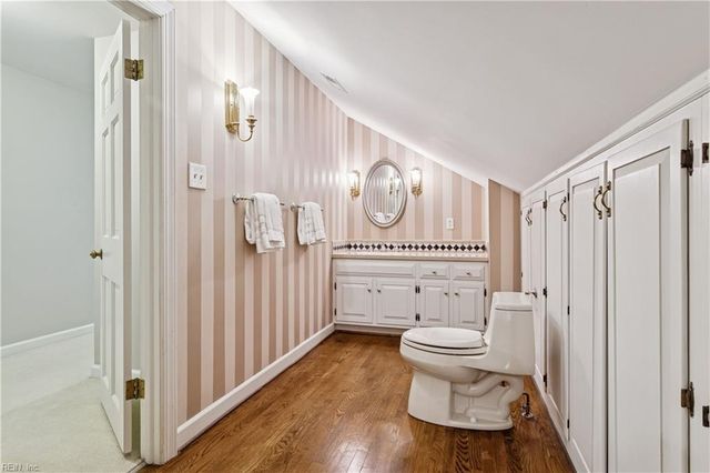 32 Hampton KY, Williamsburg, VA 23185