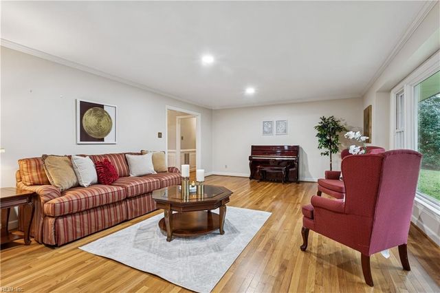 32 Hampton KY, Williamsburg, VA 23185