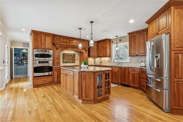 32 Hampton KY, Williamsburg, VA 23185