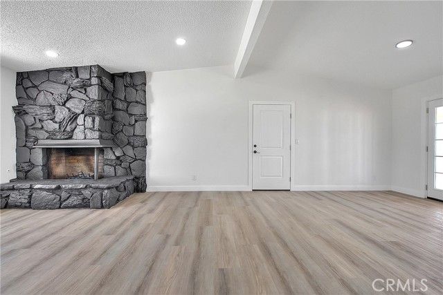 20916 Thunderbird, Apple Valley, CA 92307