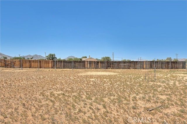 20916 Thunderbird, Apple Valley, CA 92307