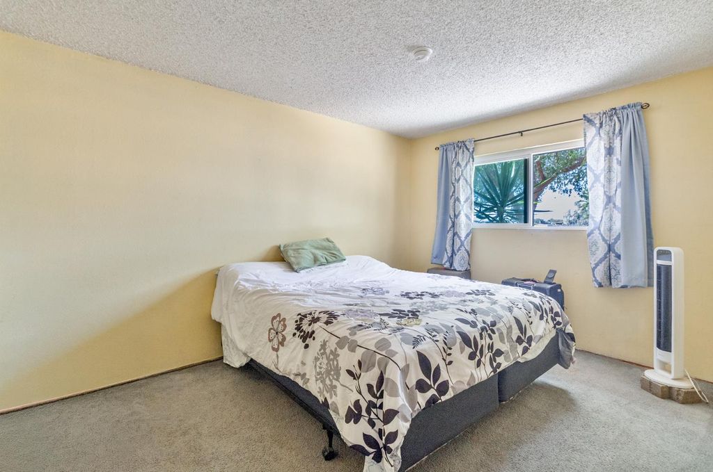 Image 19 of property listing at 16305 Road 28, Madera, CA 93638