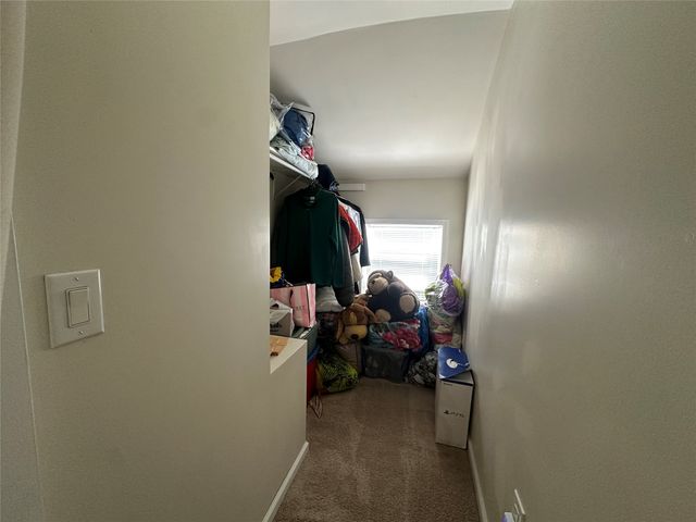 28 CHESTNUT Street, Girard, PA 16417