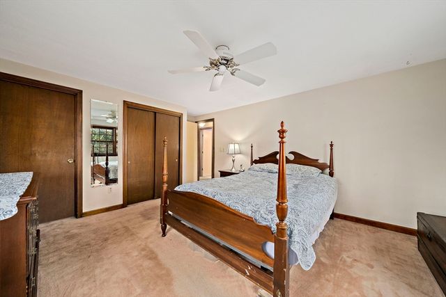 15 Forest St, Plympton, MA 02367