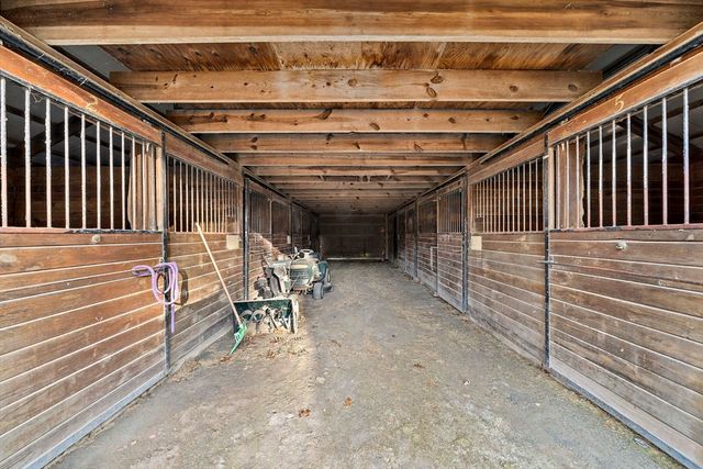 15 Forest St, Plympton, MA 02367