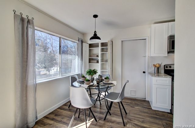 4566 LOS RANCHITOS ST, San Antonio, TX 78233