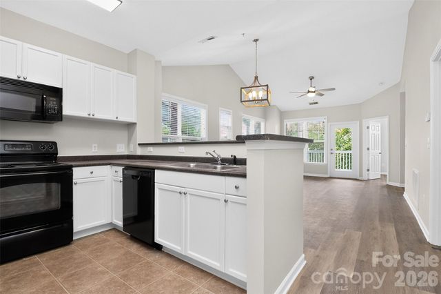 18736 Nautical Drive 301, Cornelius, NC 28031