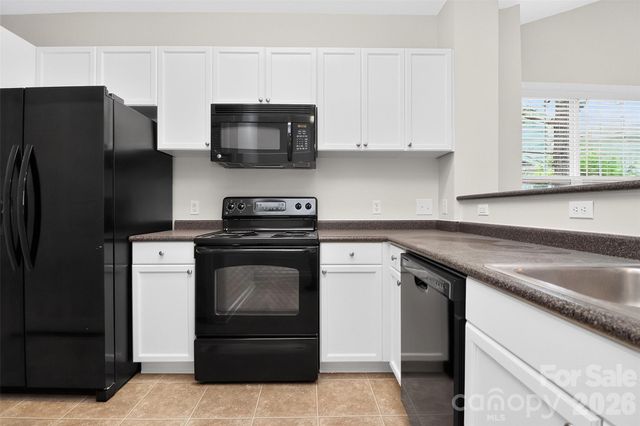 18736 Nautical Drive 301, Cornelius, NC 28031