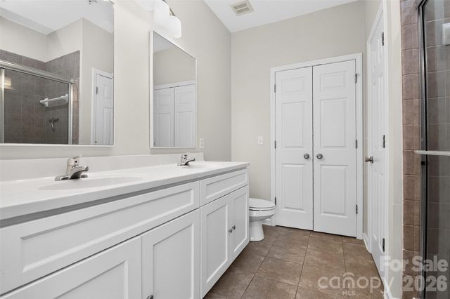 18736 Nautical Drive 301, Cornelius, NC 28031