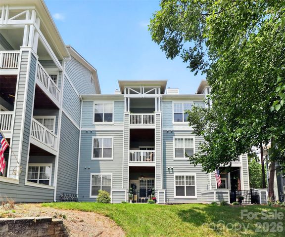 18736 Nautical Drive 301, Cornelius, NC 28031