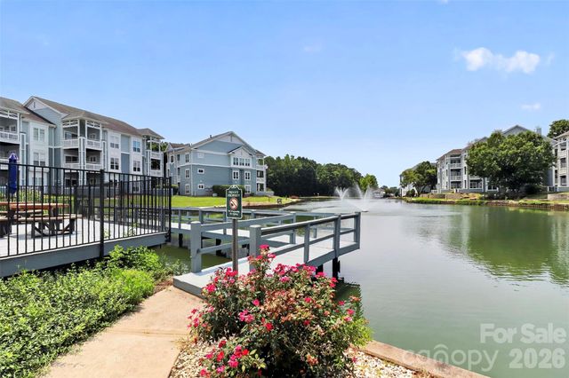 18736 Nautical Drive 301, Cornelius, NC 28031