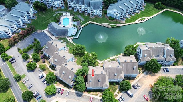 18736 Nautical Drive 301, Cornelius, NC 28031