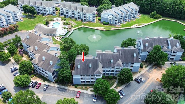 18736 Nautical Drive 301, Cornelius, NC 28031