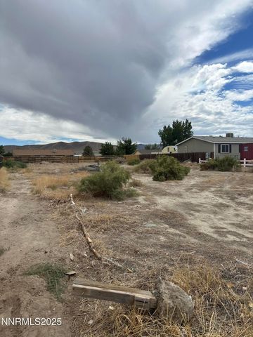 675 Warren Way, Fernley, NV 89408