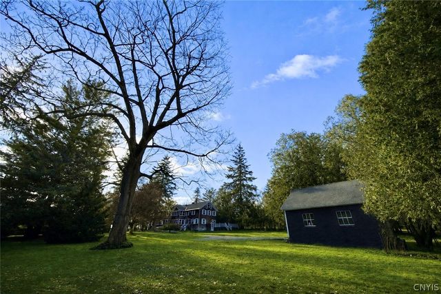 60 Sullivan Street, Cazenovia, NY 13035
