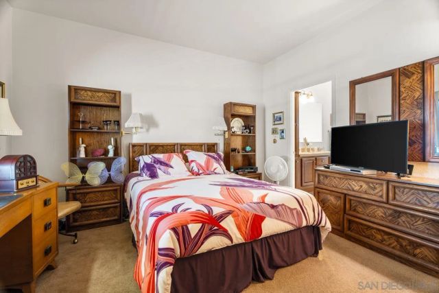 525 W El Norte Parkway 75, Escondido, CA 92026