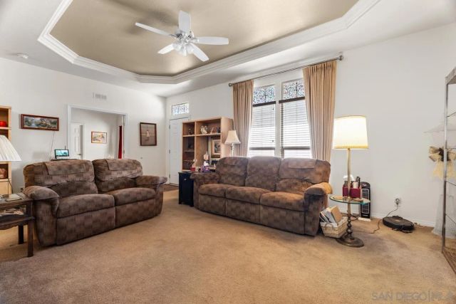 525 W El Norte Parkway 75, Escondido, CA 92026