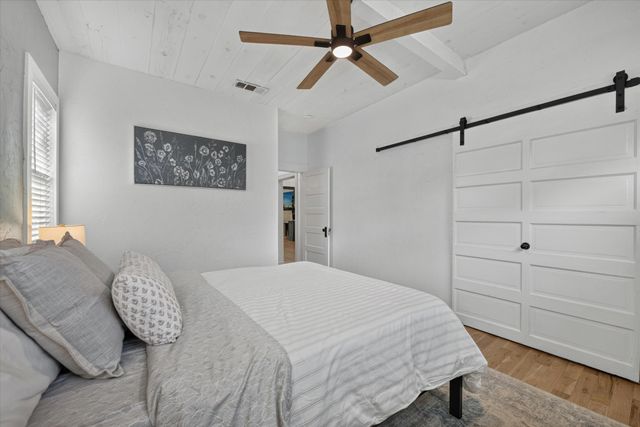 904 W Spring Street, Weatherford, TX 76086